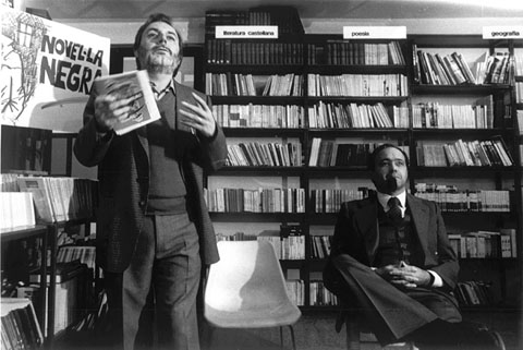 Narcís-Jordi Aragó i Francesc Ferrer a la presentació d'un llibre. 1982