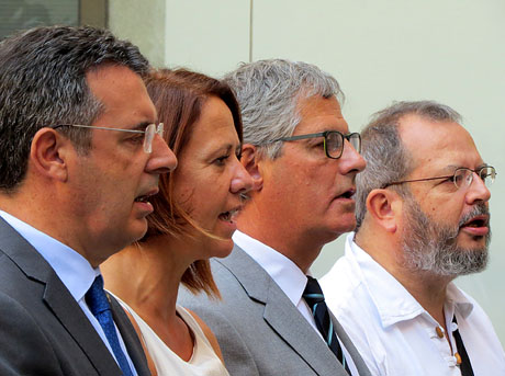 Diada Nacional 2016. Acte institucional al pati de la Diputació de Girona. El cant de Els Segadors
