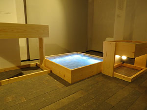 Exposició Aigües rituals. Una història dels banys jueus de Girona, al Museu d'Història dels Jueus de Girona
