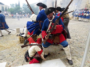 Girona resisteix! Jornades de recreació històrica de la Guerra de Successió. Combat a la plaça de Sant Domènec