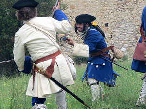 Girona resisteix! Jornades de recreació històrica de la Guerra de Successió. Castell de Montjuïc. Combat al pati d'armes