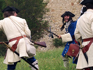 Girona resisteix! Jornades de recreació històrica de la Guerra de Successió. Castell de Montjuïc. Combat al pati d'armes