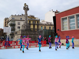 V Jornada de l'Esport Femení 2017 a la plaça Salvador Espriu, la de Francesc Calvet i Rubalcaba, i el riu Onyar