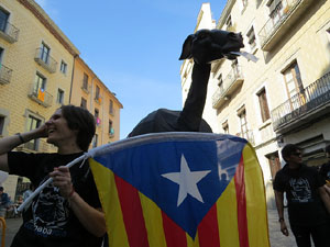 Marató per la democràcia. Cercavila dels gegants i capgrossos de Girona