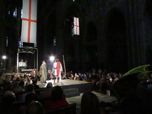 Representació de la Consueta de Sant Jordi cavaller a la nau gòtica de la Catedral. Diada de Sant Jordi 2018