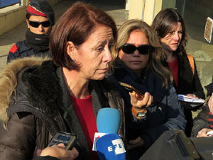Concentració per la detenció del alcaldes de Verges i Celrà, Ignasi Sabater i Daniel Cornellà, i catorze persones més