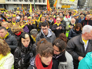 Marxa Groga pels Drets Civils i Nacionals. Concentració a la plaça de l'U d'octubre de 2017