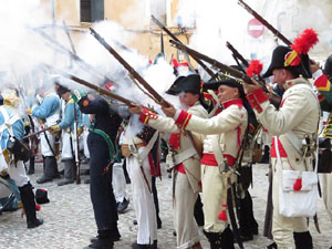 XII Festa Reviu els Setges Napoleònics de Girona. Combats a la plaça dels Lledoners