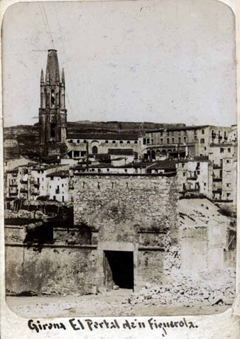 El portal de Figuerola. Principis segle XX