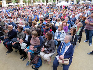 Festival A Capella 2015. Gospelians de Girona a la plaça de la Independència