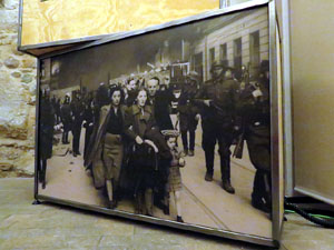 Fires 2015. Exposició Fugint de l'Holocaust. Catalunya i els refugiats jueus de la Segona Guerra Mundial, al Museu d'Història dels Jueus