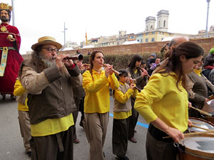 Girona10 2016. Cercavila de gegants i capgrossos amb Fal·lera Gironina