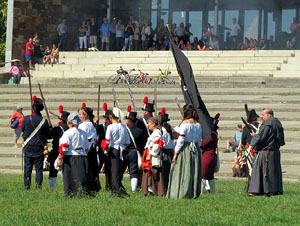 VIII Festa Reviu els Setges Napoleònics de Girona. Recreació d'una batalla al Parc de les Ribes del Ter