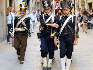 VIII Festa Reviu els Setges Napoleònics de Girona. Desfilada pels carrers del Barri Vell