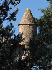Detall de les defenses de la Torre Llupiana