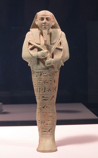 Shabti del rei nubi Aspelta. Faiança. Període de Napata, regnat d'Aspelta, Ca. 593-568 aC. Tomba d'Aspelta. Nuri, Sudan