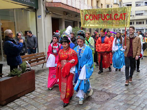 Celebraci&oacute; de l'any nou xin&egrave;s a Girona. La cercavila
