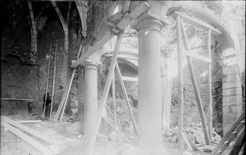 Interior de l'església del Pilar de Pedret. 1920-1926