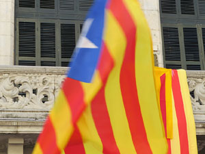 Diada Nacional 2016. Concentraci&oacute; a la pla&ccedil;a del Vi, lectura del manifest i cant de Els Segadors