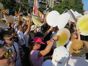Diada Nacional 2016. Manifestaci&oacute; sotre el lema A punt. Endavant rep&uacute;blica catalana, a Salt