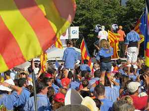 Diada Nacional 2016. Manifestació sotre el lema A punt. Endavant república catalana, a Salt