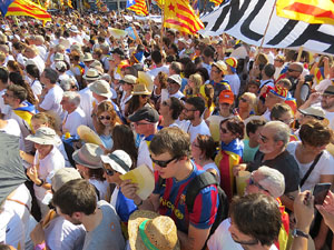 Diada Nacional 2016. Manifestació sotre el lema A punt. Endavant república catalana, a Salt