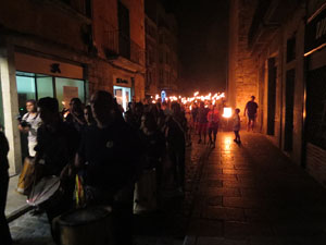 Diada Nacional 2016. X Marxa de Torxes de Girona pels carrers del Barri Vell