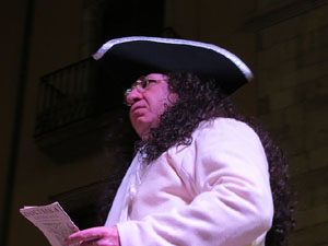 Diada Nacional 2016. X Marxa de Torxes de Girona. Recreació històrica amb el Regiment de Sant Narcís i l'actriu Cristina Cervià