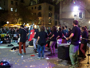 Fires 2016. Bateria de Girona. Cercavila de percusi&oacute; amb la Verge del Bombo