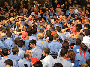 Fires 2016. Castells dins la nau gòtica de la Catedral de Girona
