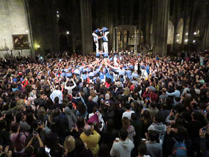 Fires 2016. Castells dins la nau gòtica de la Catedral de Girona