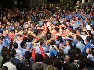 Fires 2016. Castells dins la nau gòtica de la Catedral de Girona