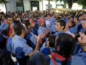 Fires 2016. Els Castells de Vigília a la Rambla de la Llibertat, amb els Marrecs de Salt i la Nova Muixeranga d'Algemesí