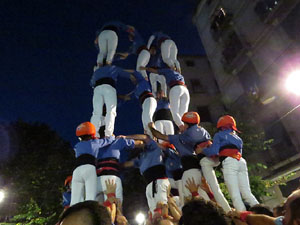 Fires 2016. Els Castells de Vigília a la Rambla de la Llibertat, amb els Marrecs de Salt i la Nova Muixeranga d'Algemesí