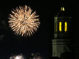 Fires 2016. El castell de focs de cloenda de Fires de Sant Narc&iacute;s