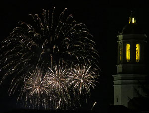 Fires 2016. El castell de focs de cloenda de Fires de Sant Narc&iacute;s