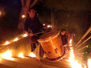 Fires 2016. Espectacle de foc i música Lluminàries de Fires, a càrrec de Taller de Magnèsia i Els Berros de la Cort