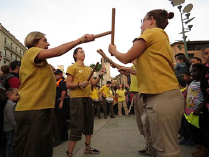 Fires 2016. El pregó. Cercavila amb gegants, capgrossos i mules