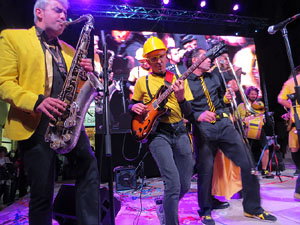 Fires 2016. El preg&oacute. Concert amb Always Drinking Marxing Band