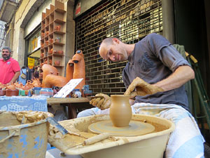 Fires 2016. 28a. Trobada d'Artesans, Brocanters i Antiquaris a diversos carrers i places de la ciutat