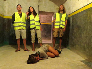 FITAG 2016. Espectacle A la deriva, coproducci&oacute; FITAG 2016 al refugi antiaeri del Jard&iacute; de la Inf&agrave;ncia