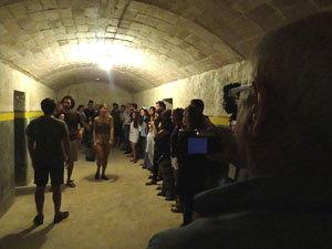 FITAG 2016. Espectacle A la deriva, coproducci&oacute; FITAG 2016 al refugi antiaeri del Jard&iacute; de la Inf&agrave;ncia