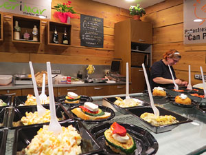 Girona10 2017. Tastets gastron&ograve;mics al Mercat del Lle&oacute; de Girona