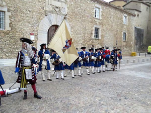 Girona resisteix! Jornades de recreaci&oacute; hist&ograve;rica de la Guerra de Successi&oacute;. Cloenda de les activitats de dissabte