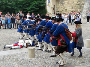 Girona resisteix! Jornades de recreació històrica de la Guerra de Successió. Combat a la plaça de Sant Domènec