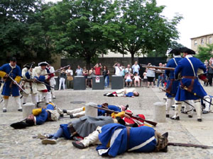 Girona resisteix! Jornades de recreació històrica de la Guerra de Successió. Combat a la plaça de Sant Domènec