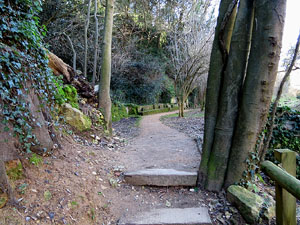 L'itinerari del Galligants. Camí verd que connecta la plaça dels Jurats del Barri Vell amb la font del Bisbe
