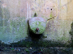 L'itinerari del Galligants. Camí verd que connecta la plaça dels Jurats del Barri Vell amb la font del Bisbe