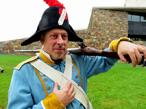 IX Festa Reviu els Setges Napole&ograve;nics de Girona. Campament d'&egrave;poca napole&ograve;nica al parc de les Ribes del Ter