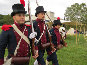 IX Festa Reviu els Setges Napole&ograve;nics de Girona. Campament d'&egrave;poca napole&ograve;nica al parc de les Ribes del Ter